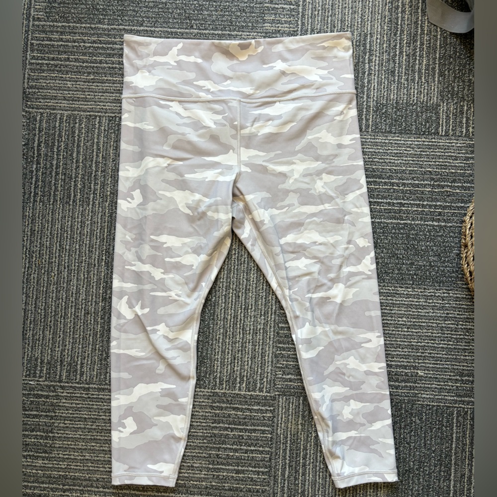 Athleta Elation 7/8 Leggings